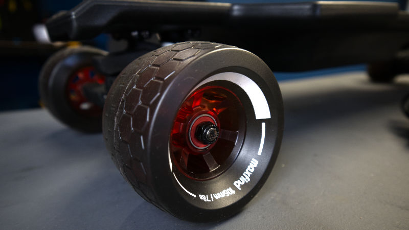 Black 105mm PU tread wheels for electric skateboard