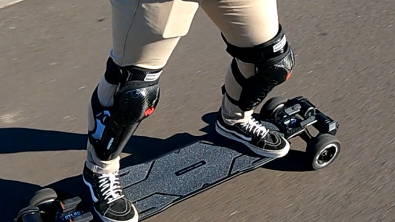 Best Skateboard Knee Pads for Maximum Protection and Durability — Board  Blazers