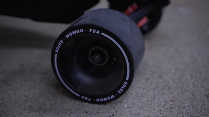 Wheels on the WowGo Pioneer 4