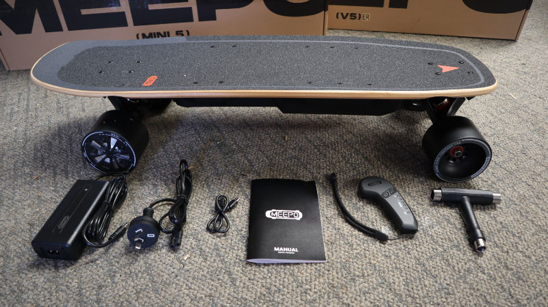 Meepo Mini 5 with accessories