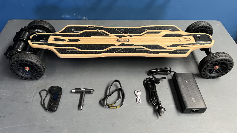 box contents of the Meepo City Rider 3